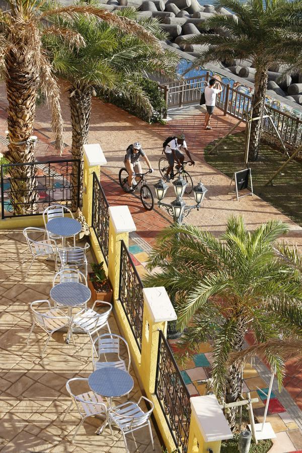 Mihama Beach House Villa Chatan Exterior foto
