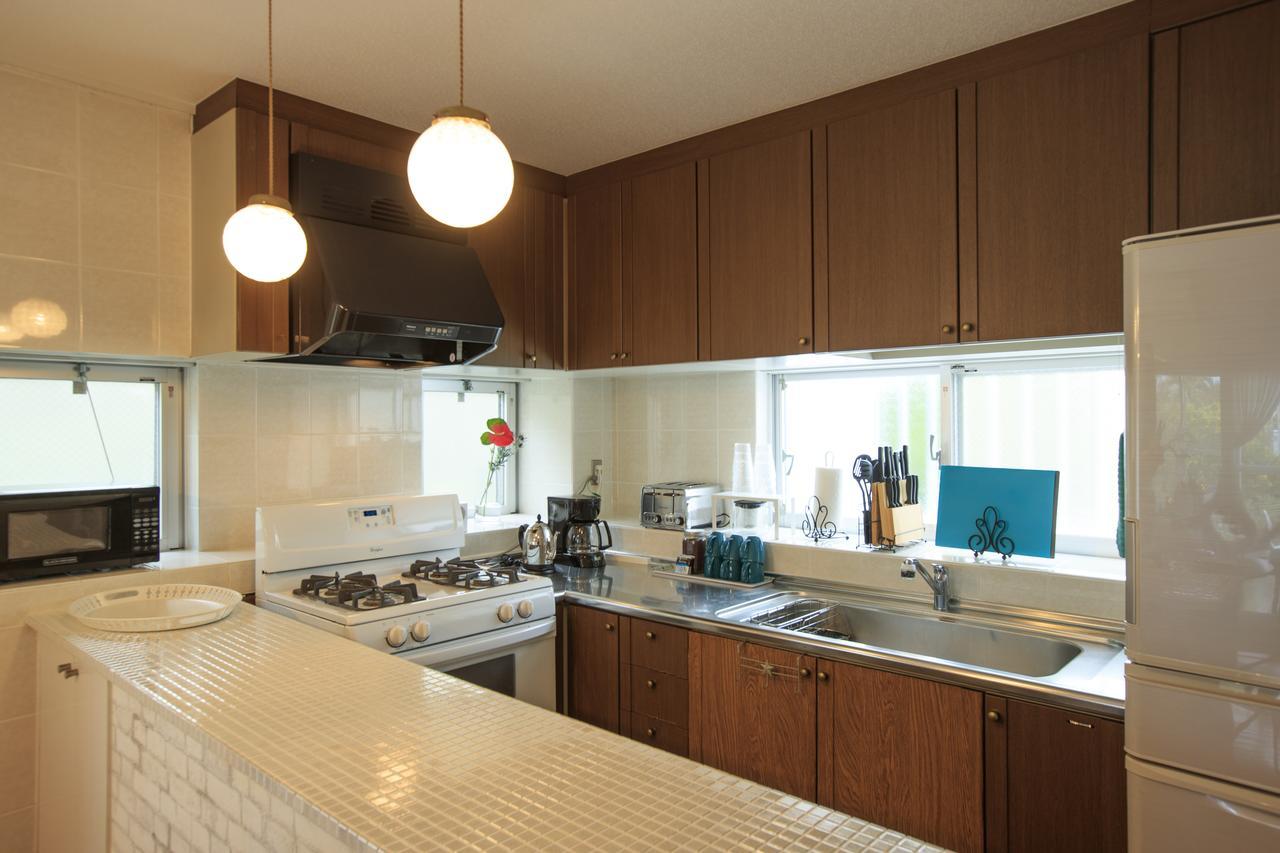 Mihama Beach House Villa Chatan Exterior foto